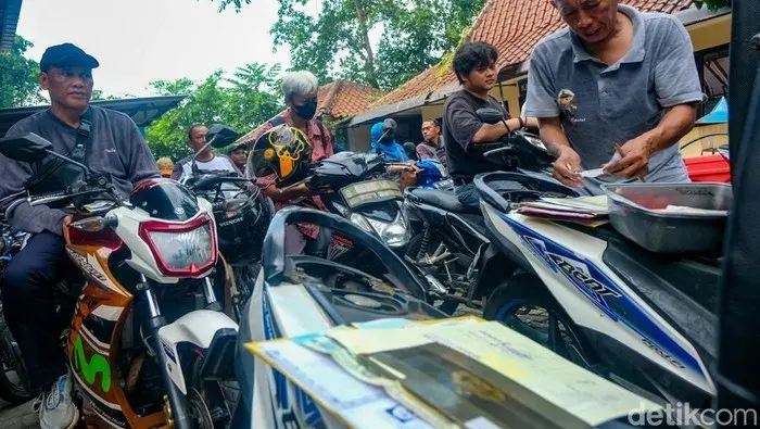 Mekanisme Pengalihan Kepemilikan, Daftar Biaya BBNKB Mobil Listrik 2026 Cara Balik Nama Gratis Tanpa Biaya Tambahan Pokok